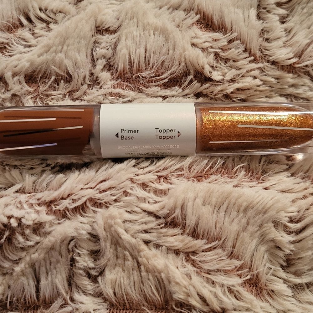 Becca Light Gleam Eyeshadow *RED STAR - Picture 3 of 5